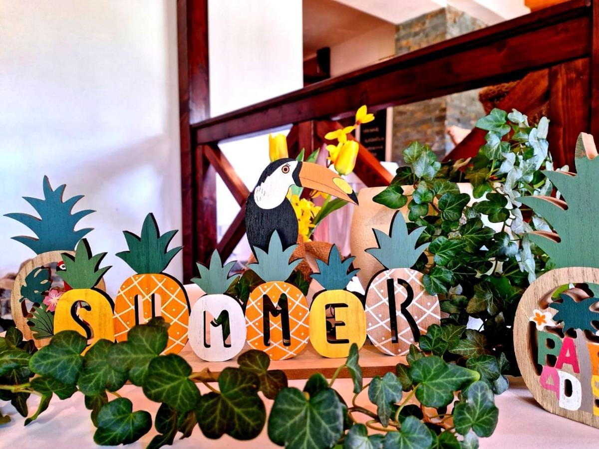 Vila Fenix B&B Ruzomberok Eksteriør bilde
