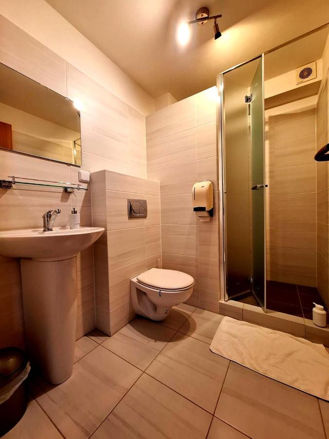 Vila Fenix B&B Ruzomberok Eksteriør bilde