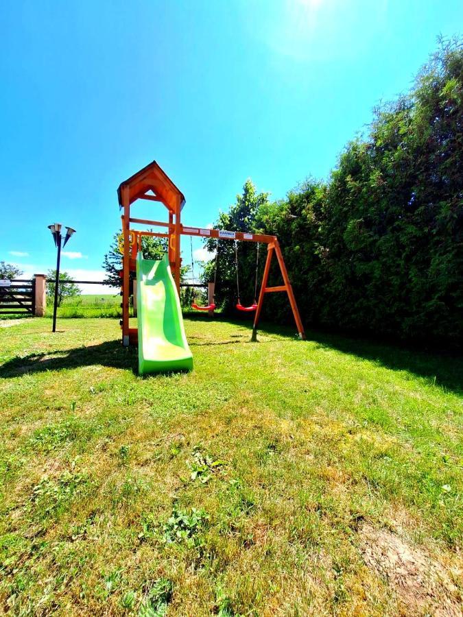 Vila Fenix B&B Ruzomberok Eksteriør bilde