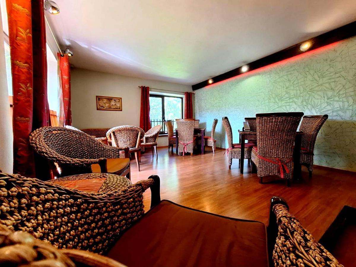 Vila Fenix B&B Ruzomberok Eksteriør bilde